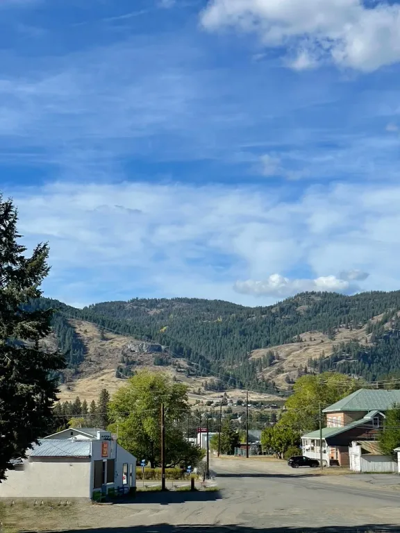 Apartmentwith Mountain Views Near Hospital